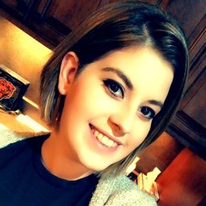 Meet your Posher, Lindsey